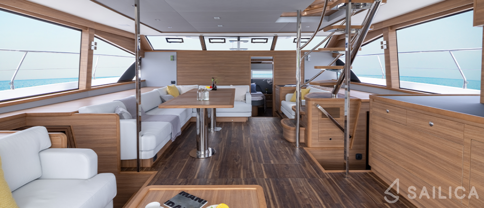 Aquila 54 - Yacht Charter Sailica