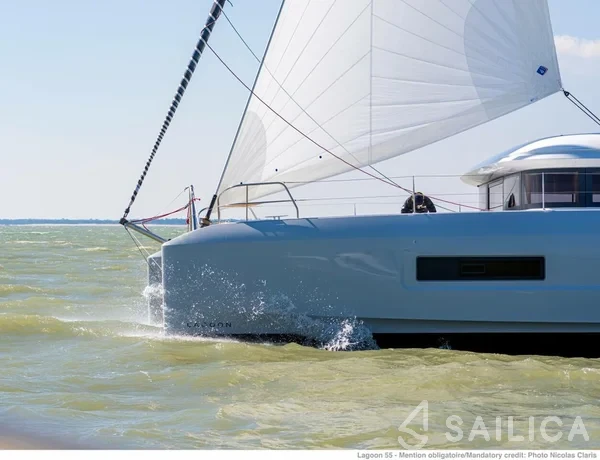 Lagoon 55 - Yacht Charter Sailica