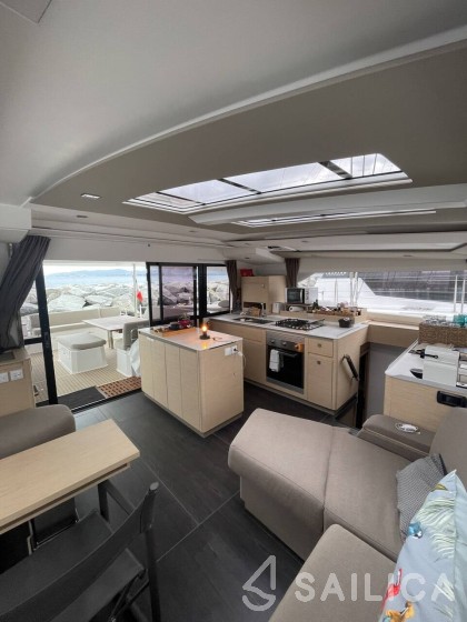 Aura 51 - Yacht Charter Sailica
