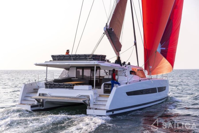 Aura 51 - Yacht Charter Sailica