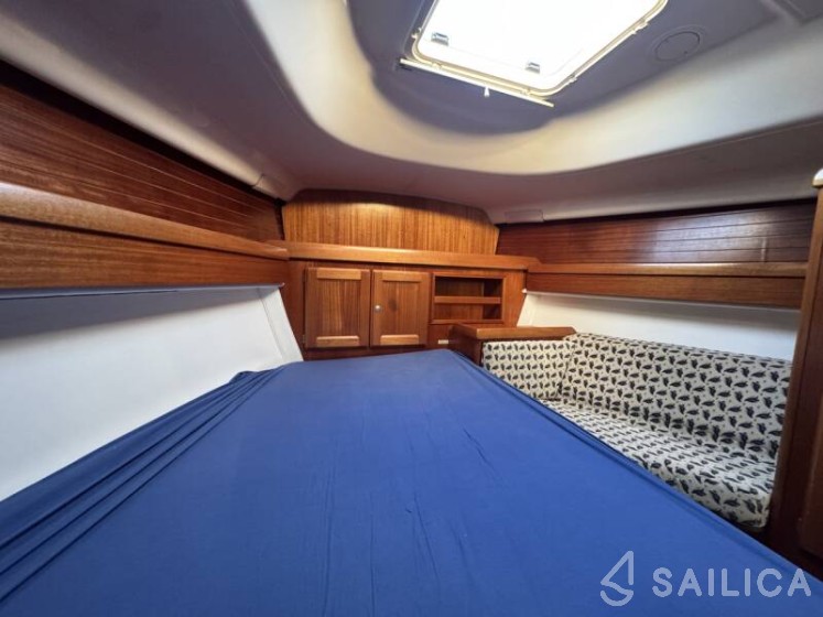 Dufour 36 Classic - Yacht Charter Sailica