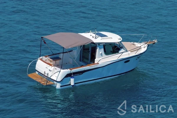 Ocqueteau Timonier 715 - Yacht Charter Sailica