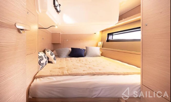 Dufour 41 - Yacht Charter Sailica