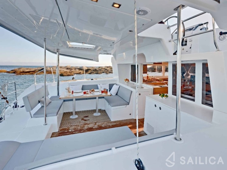 Lagoon 450 - Yacht Charter Sailica