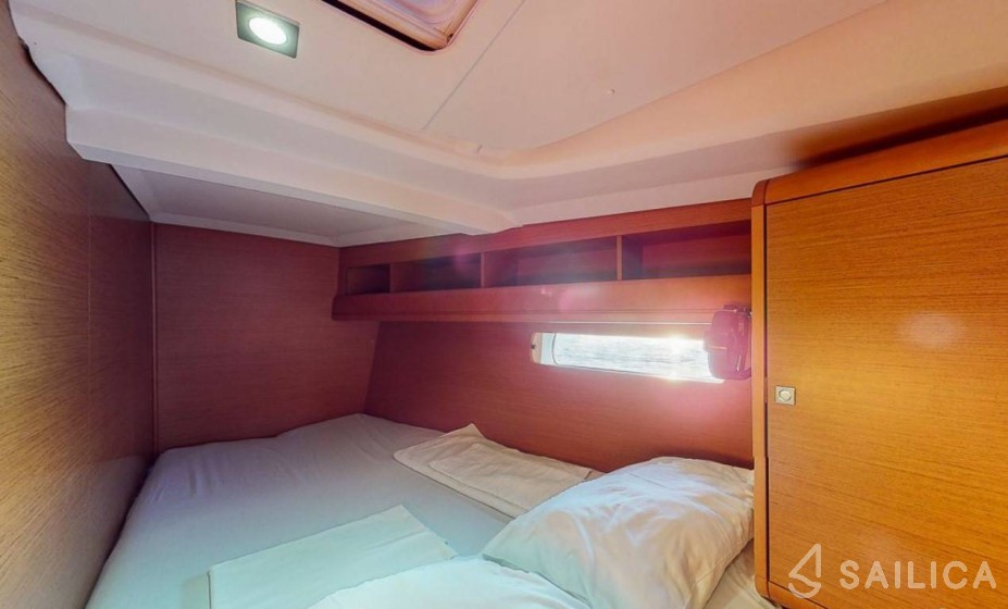 Sun Odyssey 469 - Yacht Charter Sailica