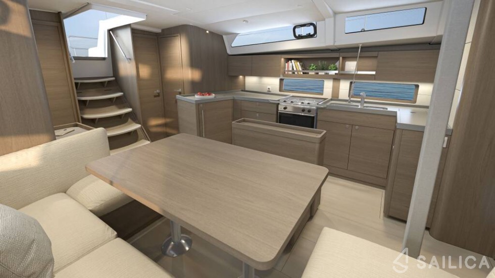 Oceanis 473 - Yacht Charter Sailica