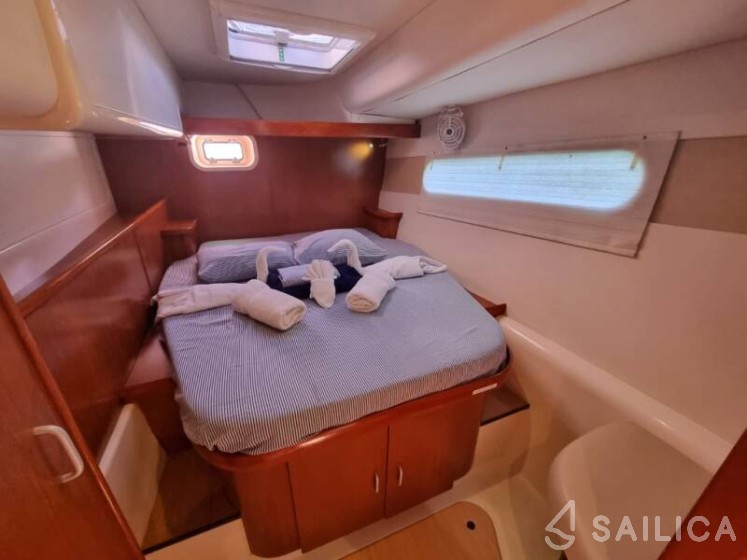 Lagoon 46  - Yacht Charter Sailica