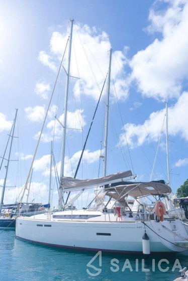 Sun Odyssey 449 - Yacht Charter Sailica