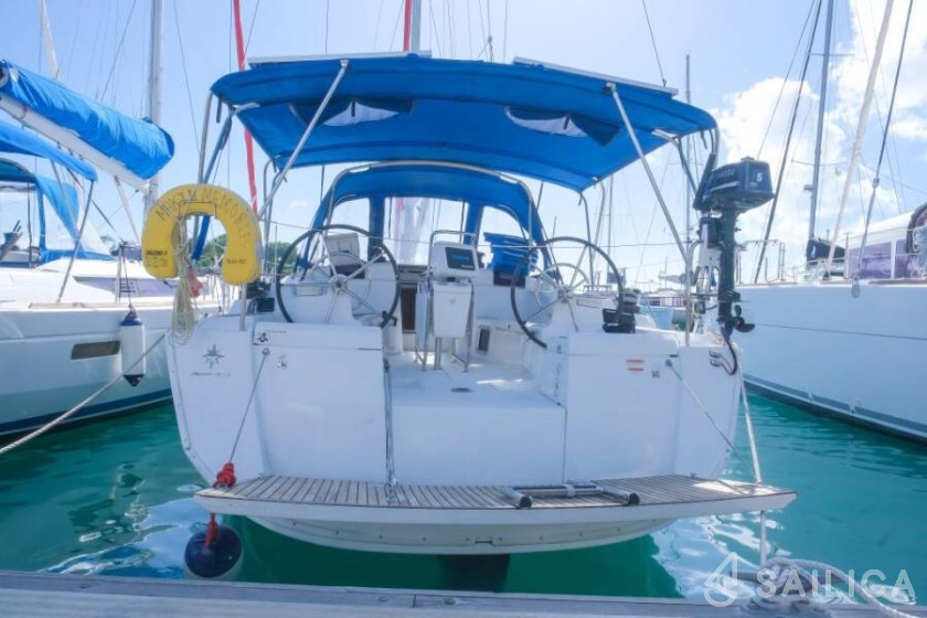 Sun Odyssey 419 - Yacht Charter Sailica