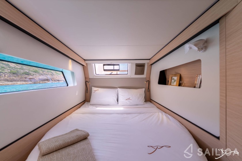 Nautitech 44 - Yacht Charter Sailica