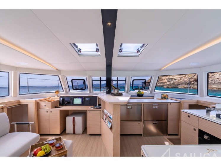 Nautitech 44 - Yacht Charter Sailica