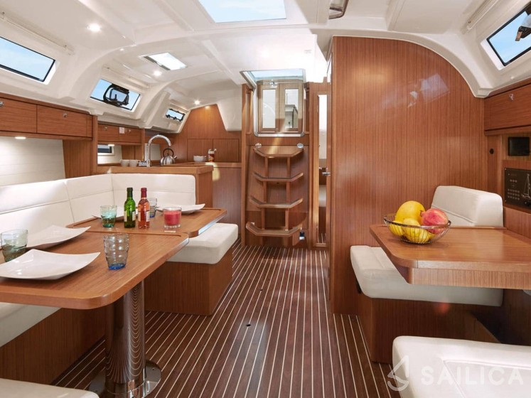 Bavaria 41 Cruiser - Yacht Charter Sailica