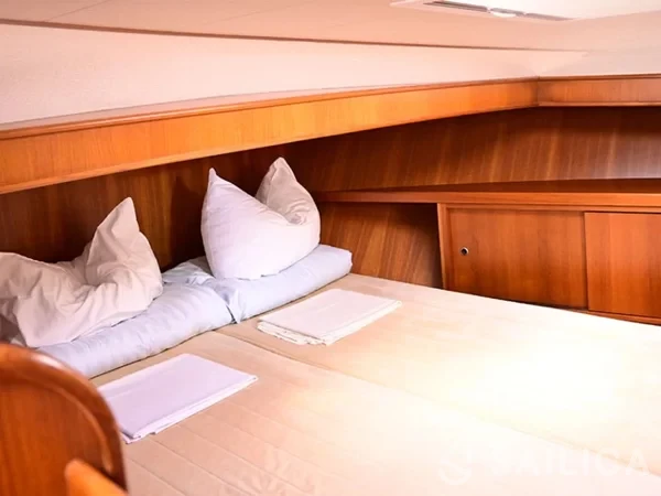 Pedro Levanto 44 - Yacht Charter Sailica