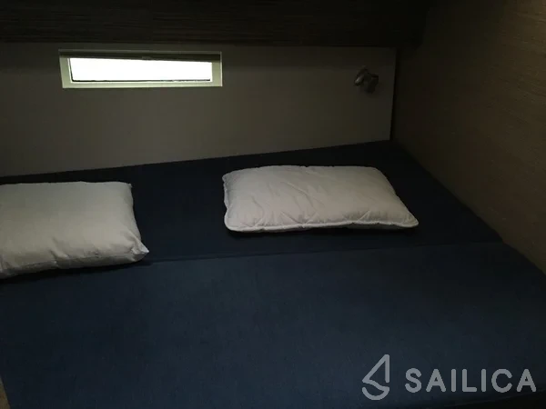 D&D Kufner 54 - Yacht Charter Sailica