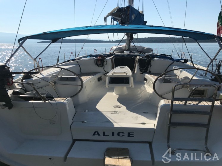 Cyclades 43.4 - Yacht Charter Sailica