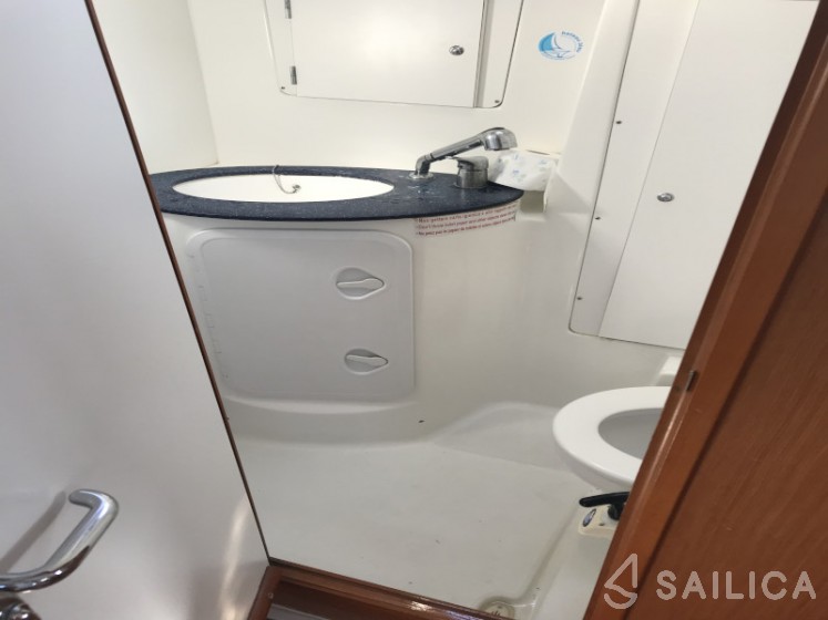 Cyclades 43.4 - Yacht Charter Sailica