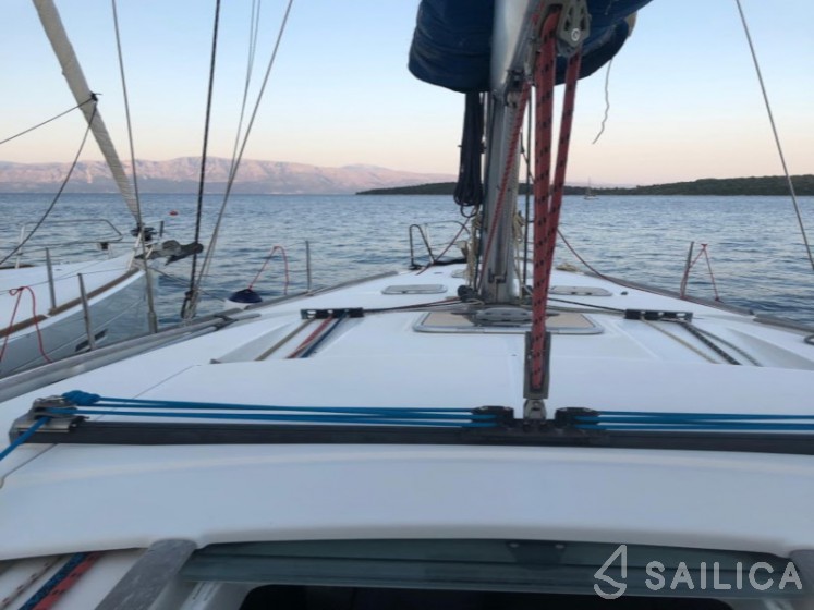 Cyclades 43.4 - Yacht Charter Sailica