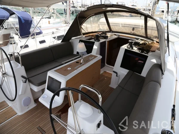 Dufour 460 GL - Yacht Charter Sailica