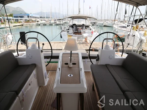 Dufour 460 GL - Yacht Charter Sailica