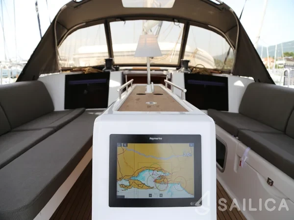 Dufour 460 GL - Yacht Charter Sailica