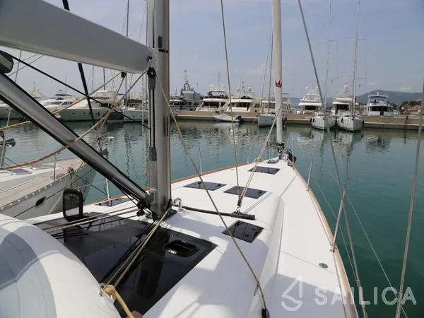 Dufour 460 GL - Yacht Charter Sailica