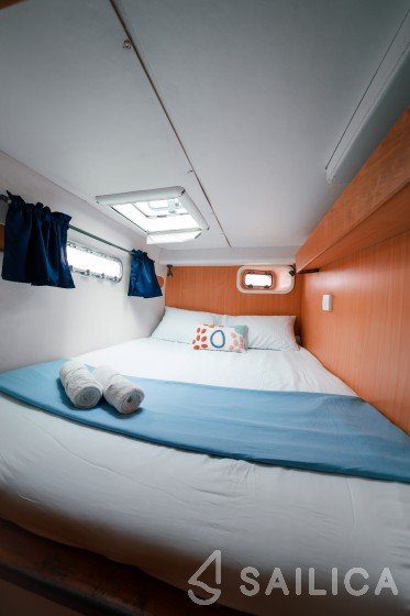 Leopard 40 - Yacht Charter Sailica