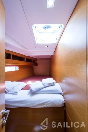 Sun Odyssey 469 - Yacht Charter Sailica