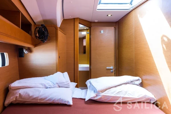 Sun Odyssey 469 - Yacht Charter Sailica