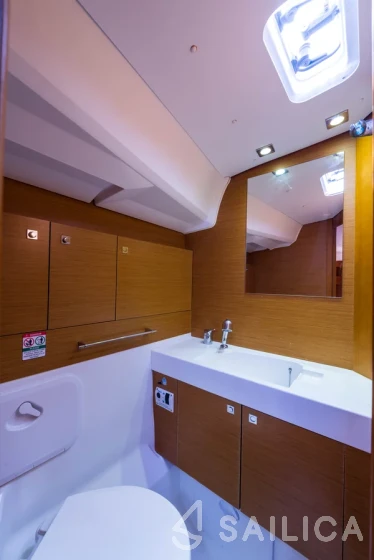 Sun Odyssey 469 - Yacht Charter Sailica
