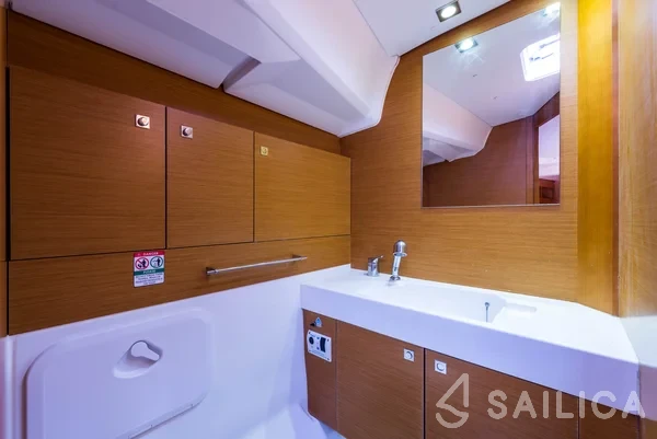 Sun Odyssey 469 - Yacht Charter Sailica