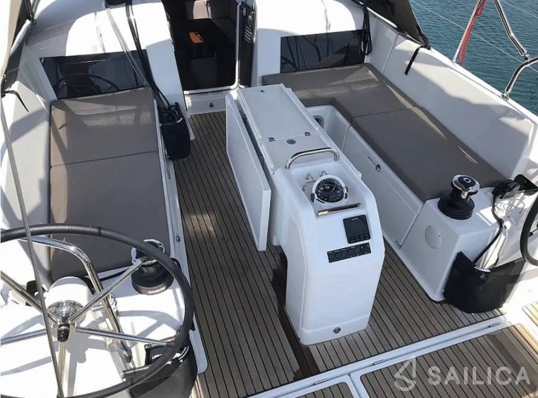 Sun Odyssey 440 - Yacht Charter Sailica