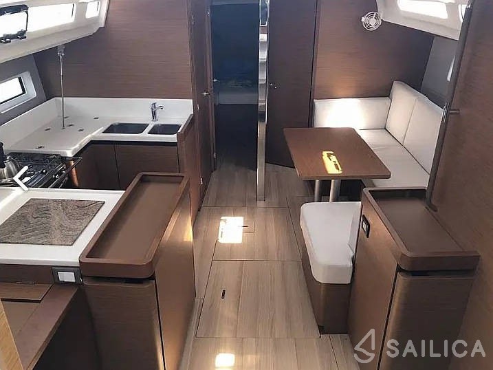 Sun Odyssey 440 - Yacht Charter Sailica