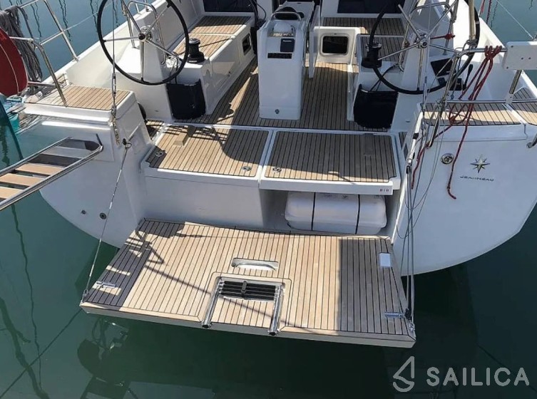 Sun Odyssey 440 - Yacht Charter Sailica