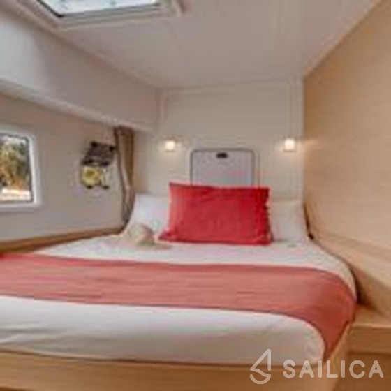 Lagoon 420 - Yacht Charter Sailica