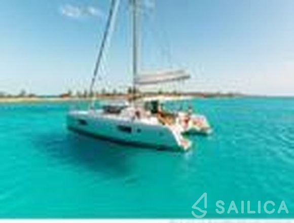 Lagoon 420 - Yacht Charter Sailica