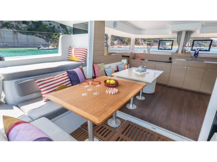 Lagoon 38 - Yacht Charter Sailica
