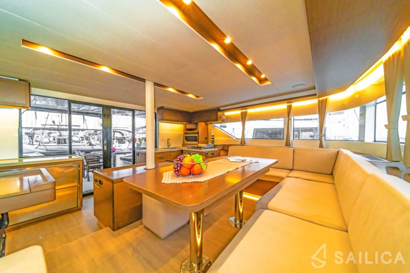 Lagoon 50 - Yacht Charter Sailica