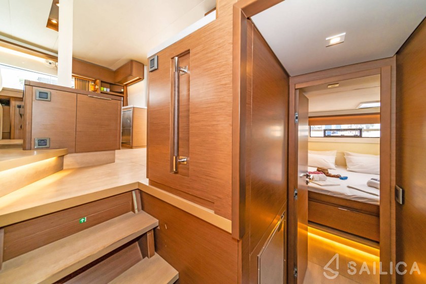Lagoon 50 - Yacht Charter Sailica