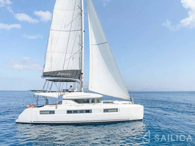 Lagoon 50 - Yacht Charter Sailica
