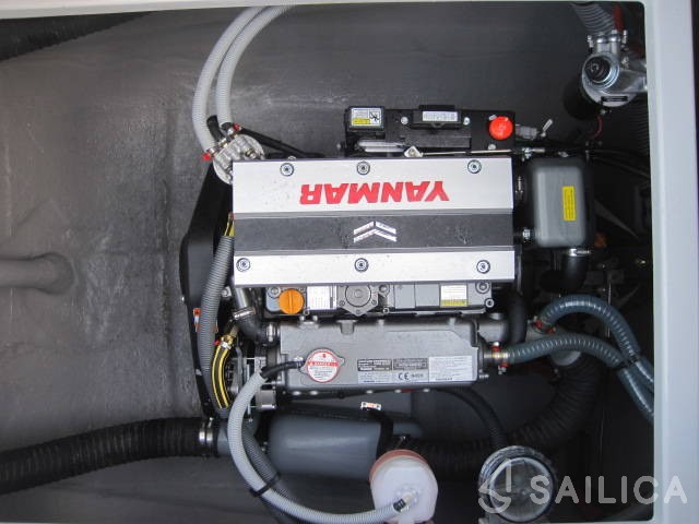 Bali 4.3 - Yacht Charter Sailica