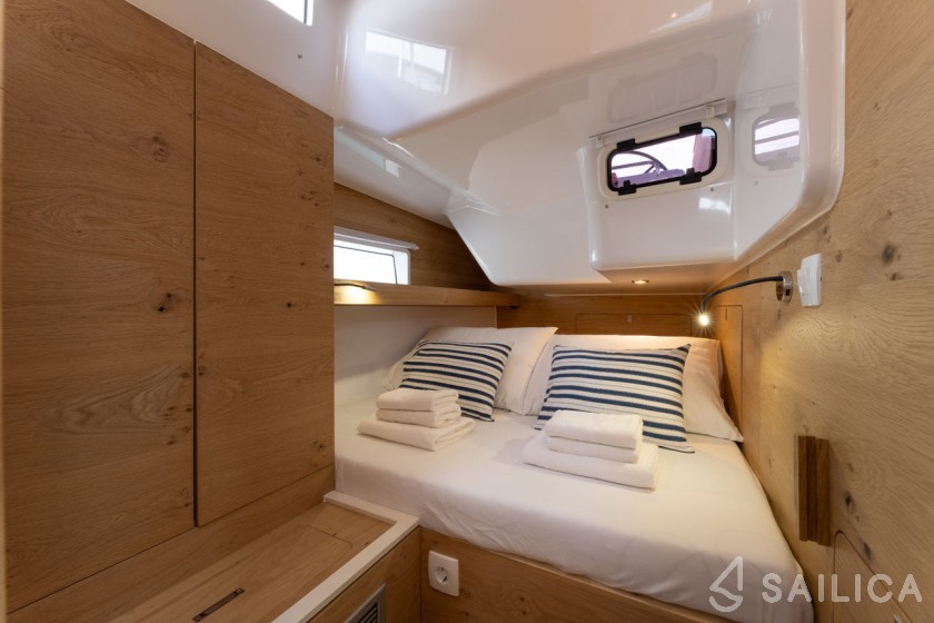 Elan 45 Impression - Yacht Charter Sailica