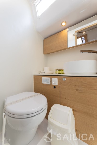 Elan 45 Impression - Yacht Charter Sailica