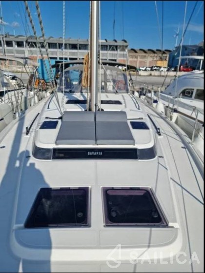 Bavaria C45 - Yacht Charter Sailica
