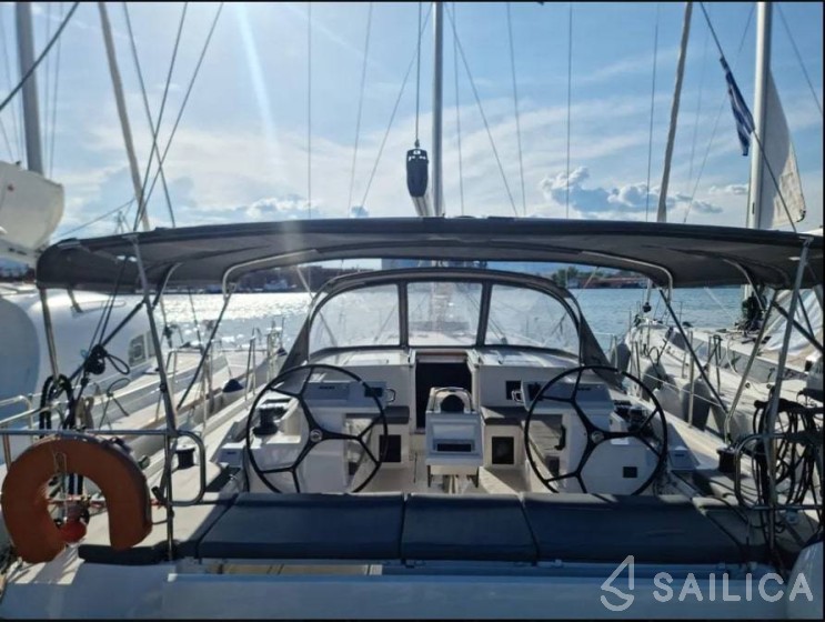 Bavaria C45 - Yacht Charter Sailica