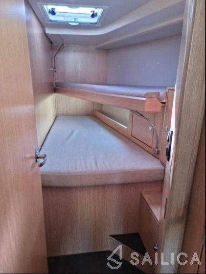 Bavaria C45 - Yacht Charter Sailica