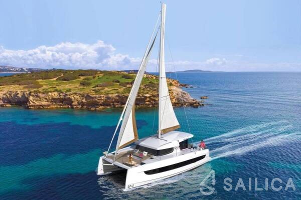 Bali Catsmart - Yacht Charter Sailica