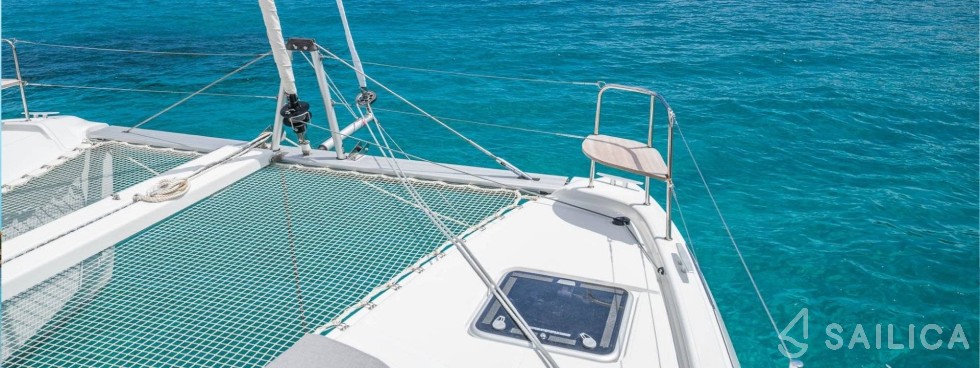 Lagoon 38 - Yacht Charter Sailica