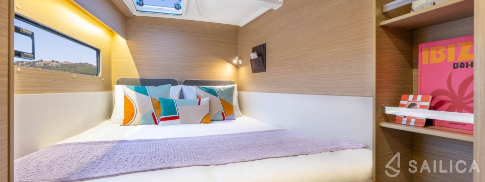 Lagoon 38 - Yacht Charter Sailica