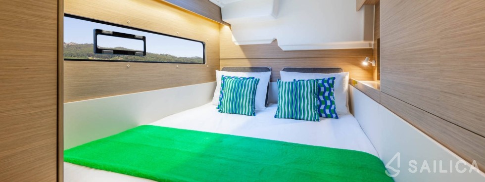 Lagoon 38 - Yacht Charter Sailica