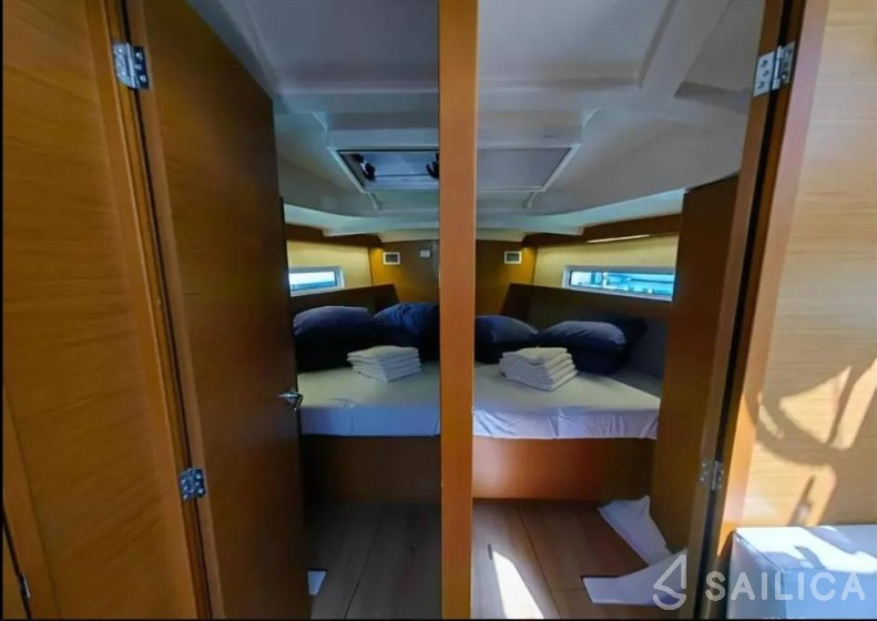 Sun Odyssey 440 - Yacht Charter Sailica